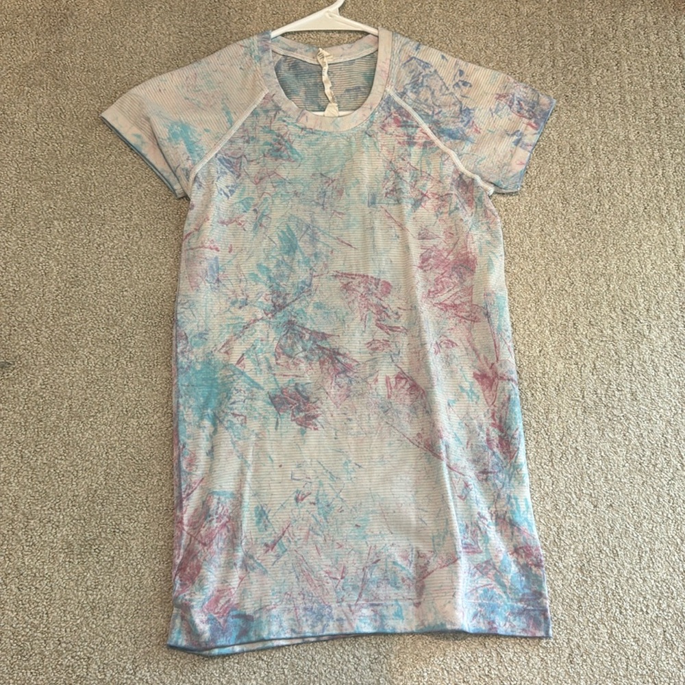 Lululemon seawheeze top